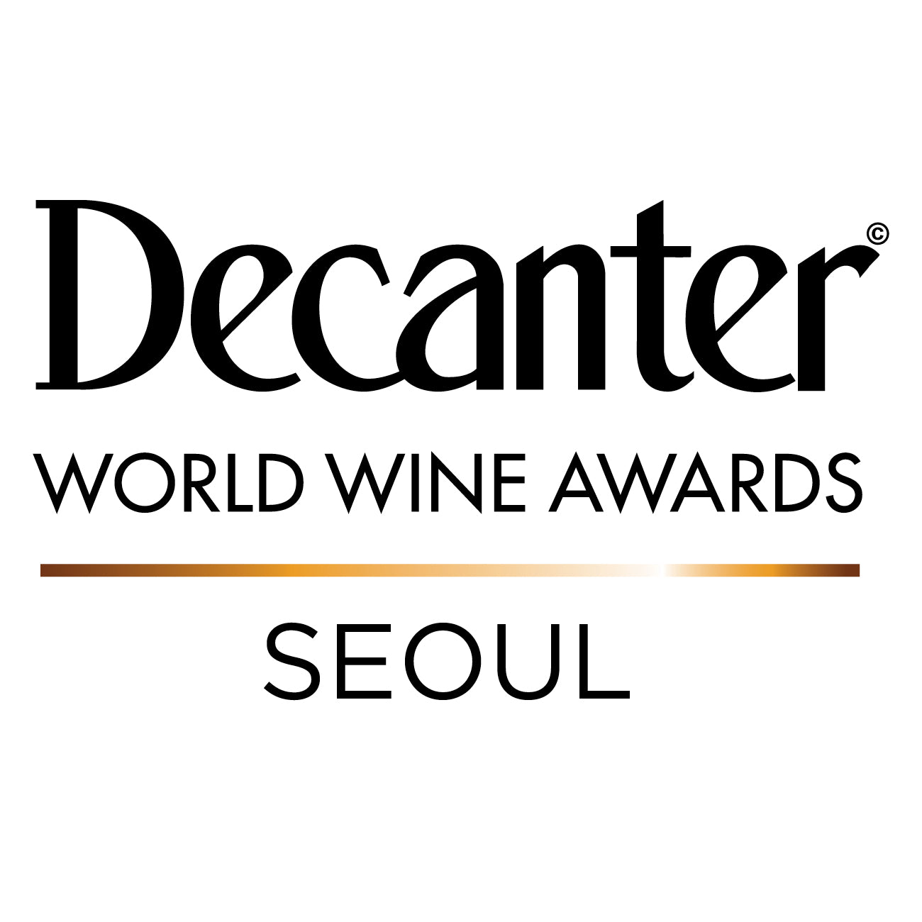 Ganadores del premio DWWA 2022 degustando en Seúl